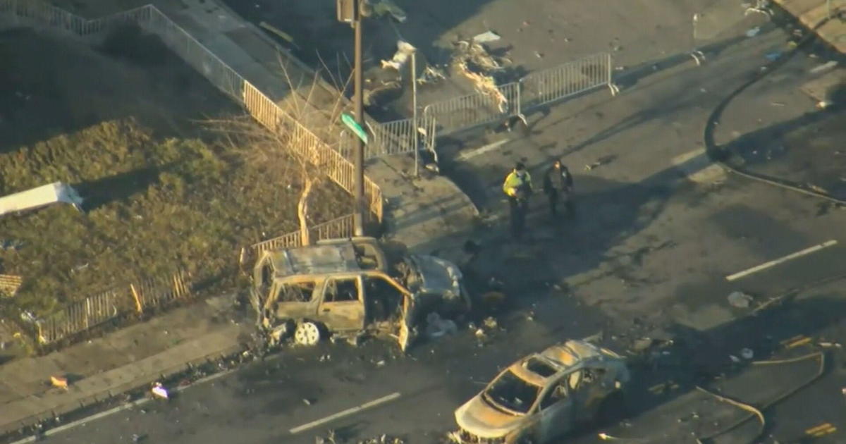 medical-plane-crash-philadelphia